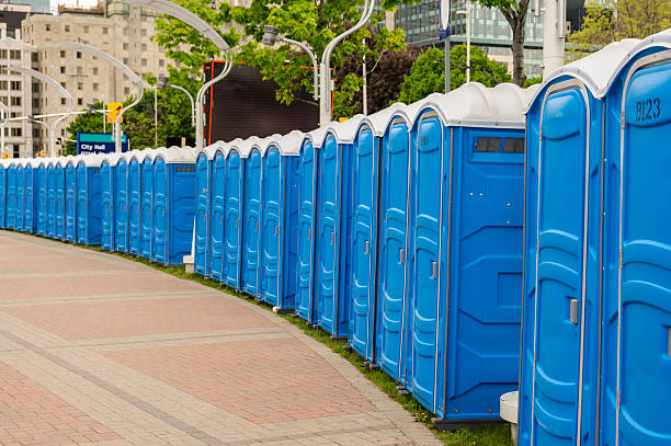 Best Portable Restroom Removal and Pickup  in Gladstone, MO